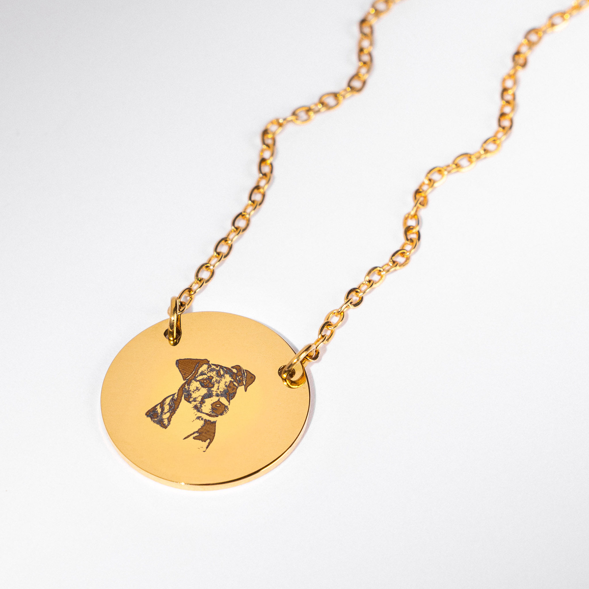 Engravable Circle Necklace — close product view