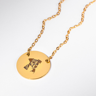 Engravable Circle Necklace — close product view